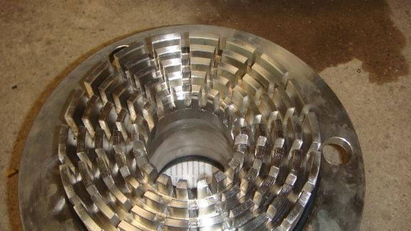 pump stator has groves causing ultra fine emultions